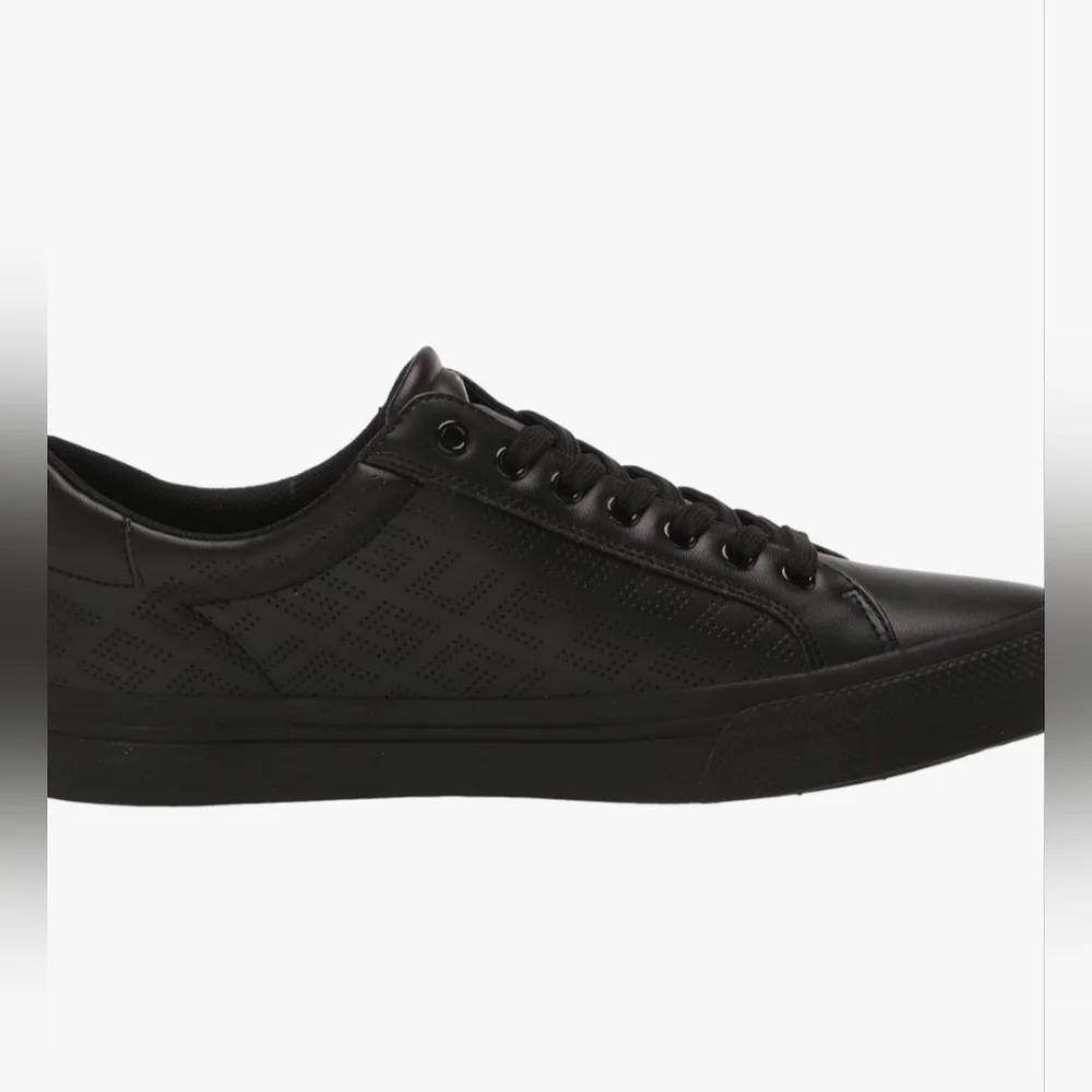 Guess Men's Black "Mumbai" Sneakers Size 10. Gently Used. In Excellent Condition - Picture 6 of 10